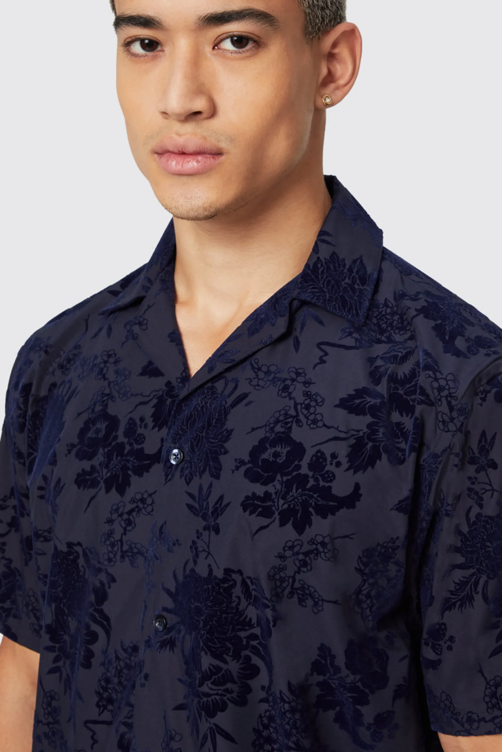 Twisted Tailor Albon Navy Floral Flocked Short Sleeve Shirt | Style·Patterned Shirts | Style·Floral Shirts