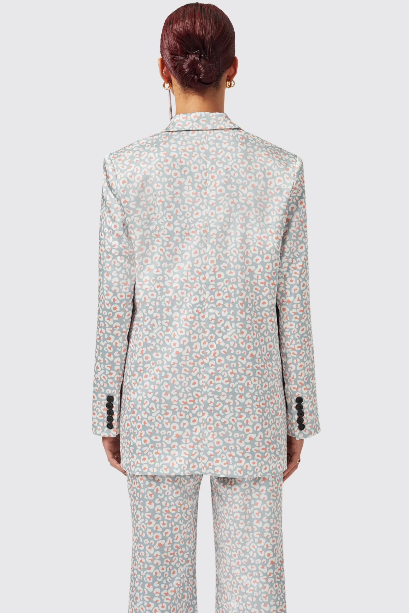 Twisted Tailor Amarantha Slim Fit Blue Suit | Woman