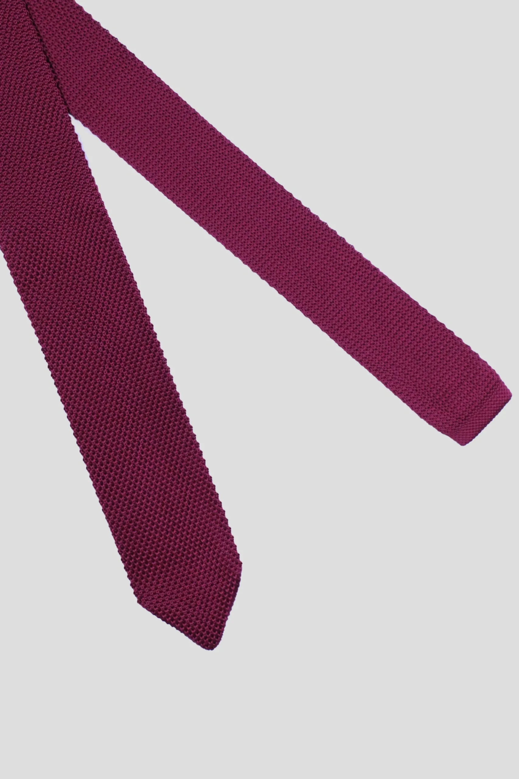 Twisted Tailor Bowie Burgundy Knitted Tie | Suit Accessories·Ties