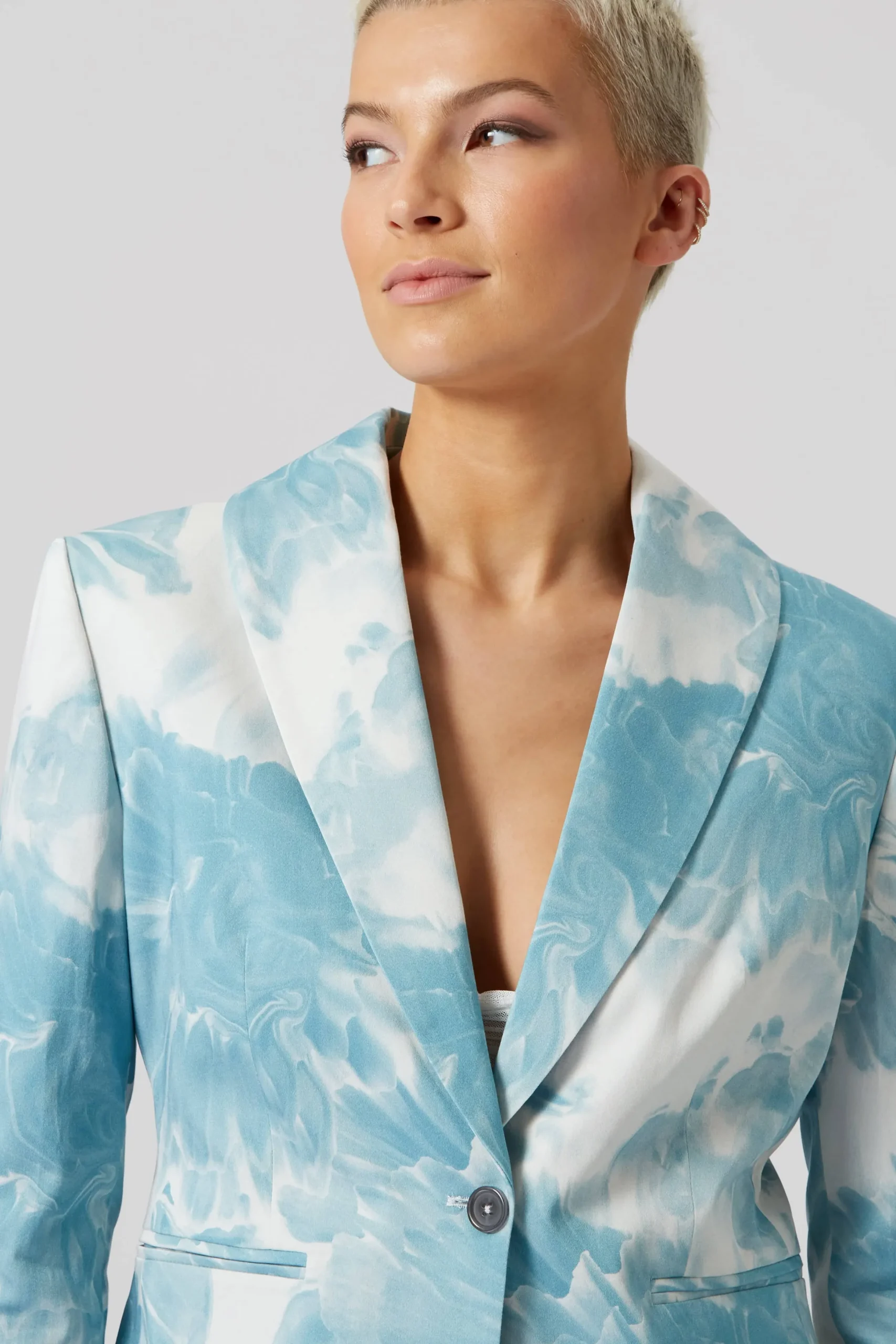 Twisted Tailor Dresden Skinny Fit Blue Floral Cotton Jacket | Woman