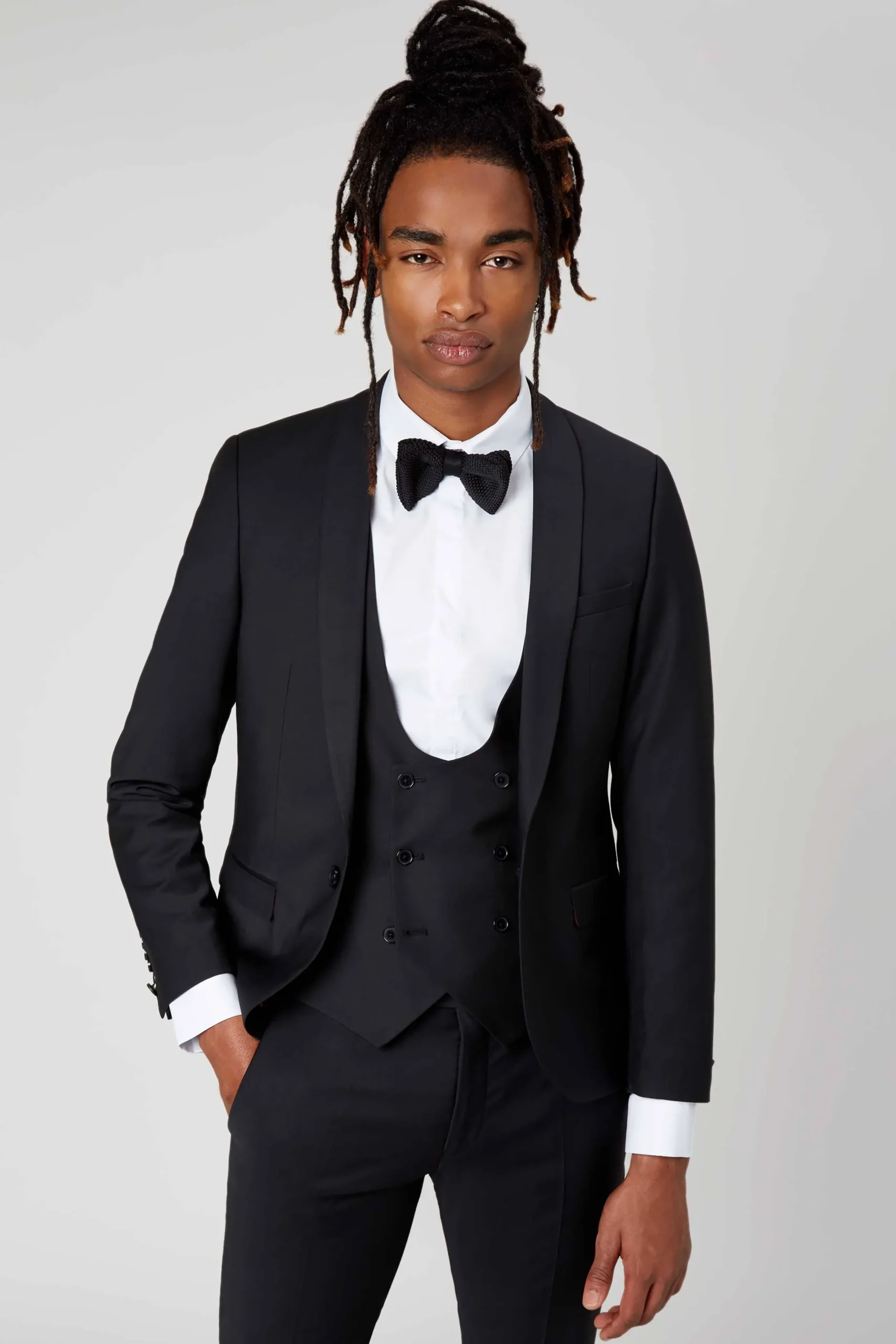 Twisted Tailor Ellroy Skinny Fit Black Wool Suit | Style·Plain Suits | Style·3 Piece Suits