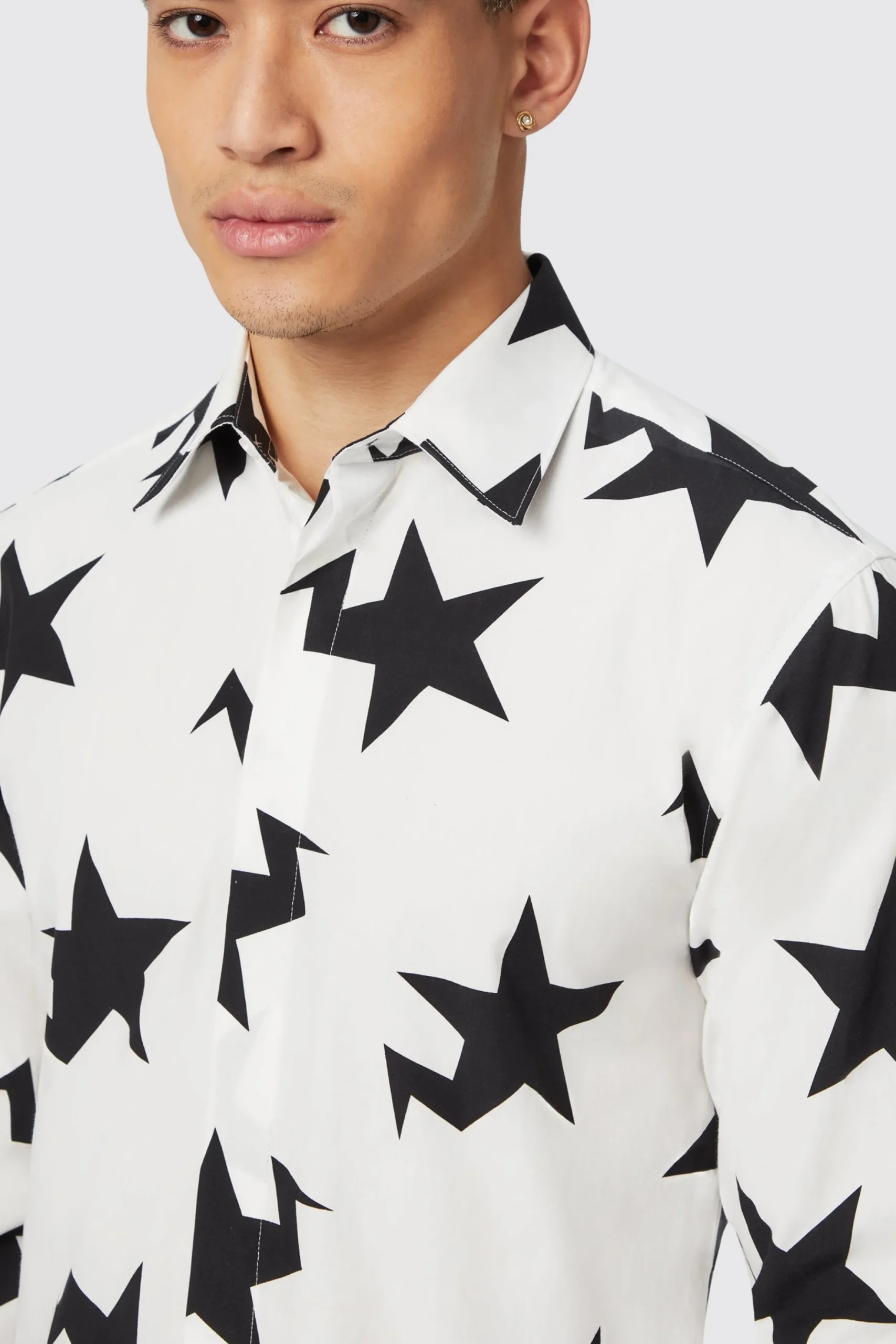 Twisted Tailor Grosjean Slim Fit White Cotton Star Print Shirt | Style·Patterned Shirts | Occasion·Casual Shirts