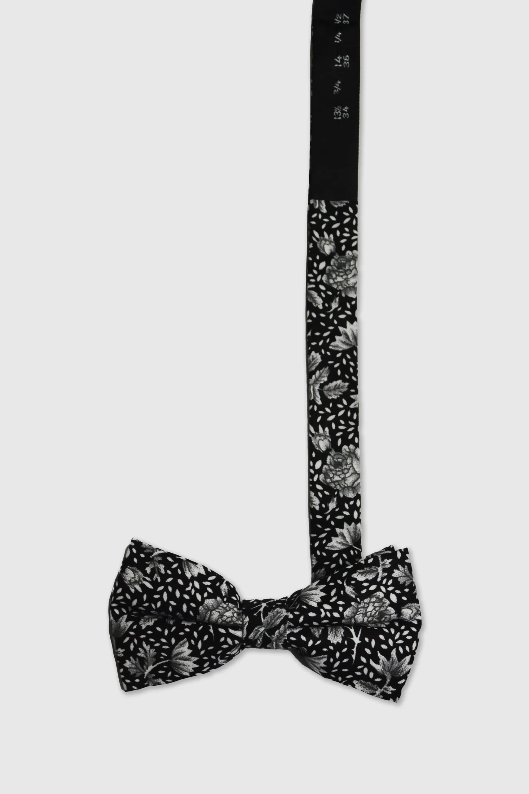 Twisted Tailor Jasper Black Floral Bow Tie | Suit Accessories·Bow Ties | Occasion·Party Suits
