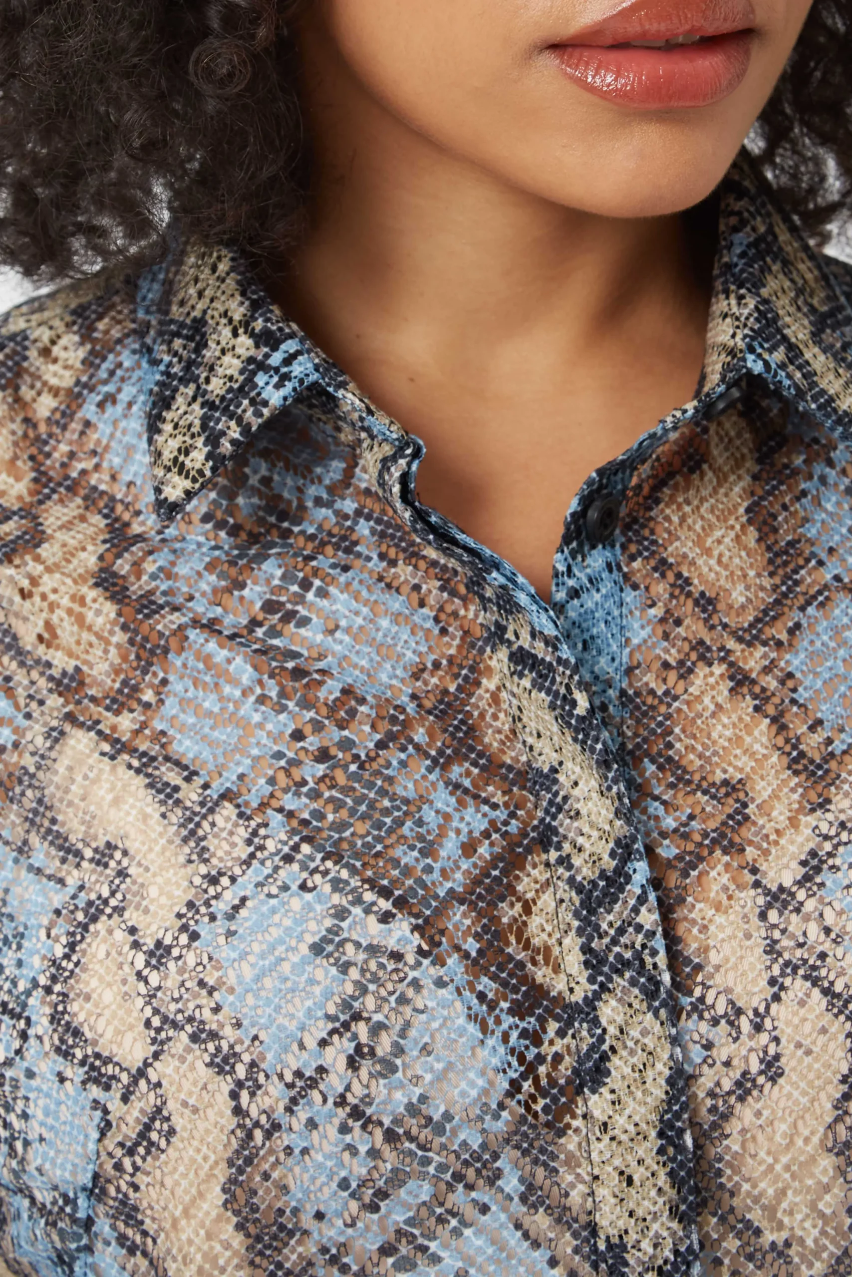 Twisted Tailor Lopez Skinny Fit Grey Snake Print Shirt | Woman