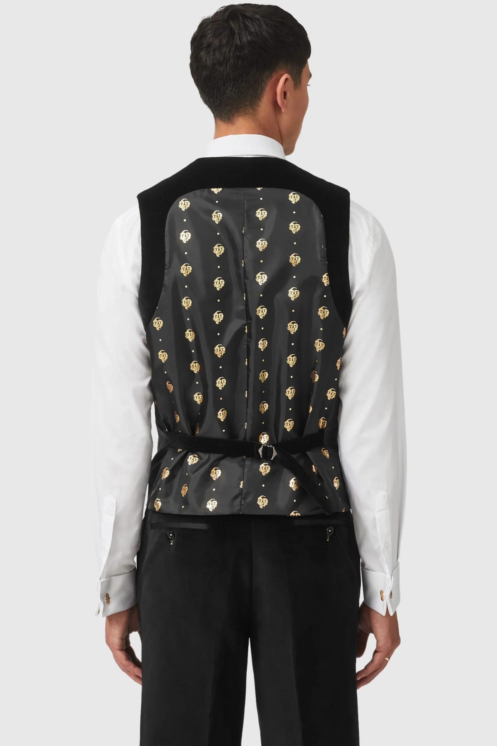 Twisted Tailor Sylvester Skinny Fit Black Velvet Tuxedo Suit | Style·3 Piece Suits | Style·Tuxedos