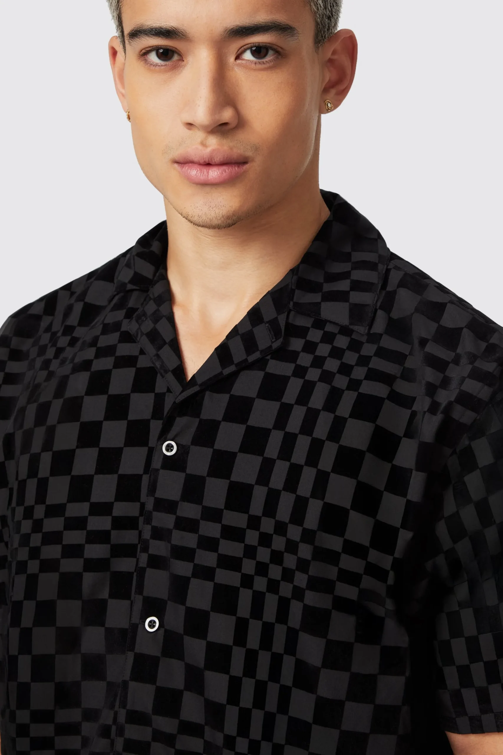 Twisted Tailor Tiber Slim Fit Black Check Short Sleeve Shirt | Occasion·Casual Shirts | Occasion·Party Shirts